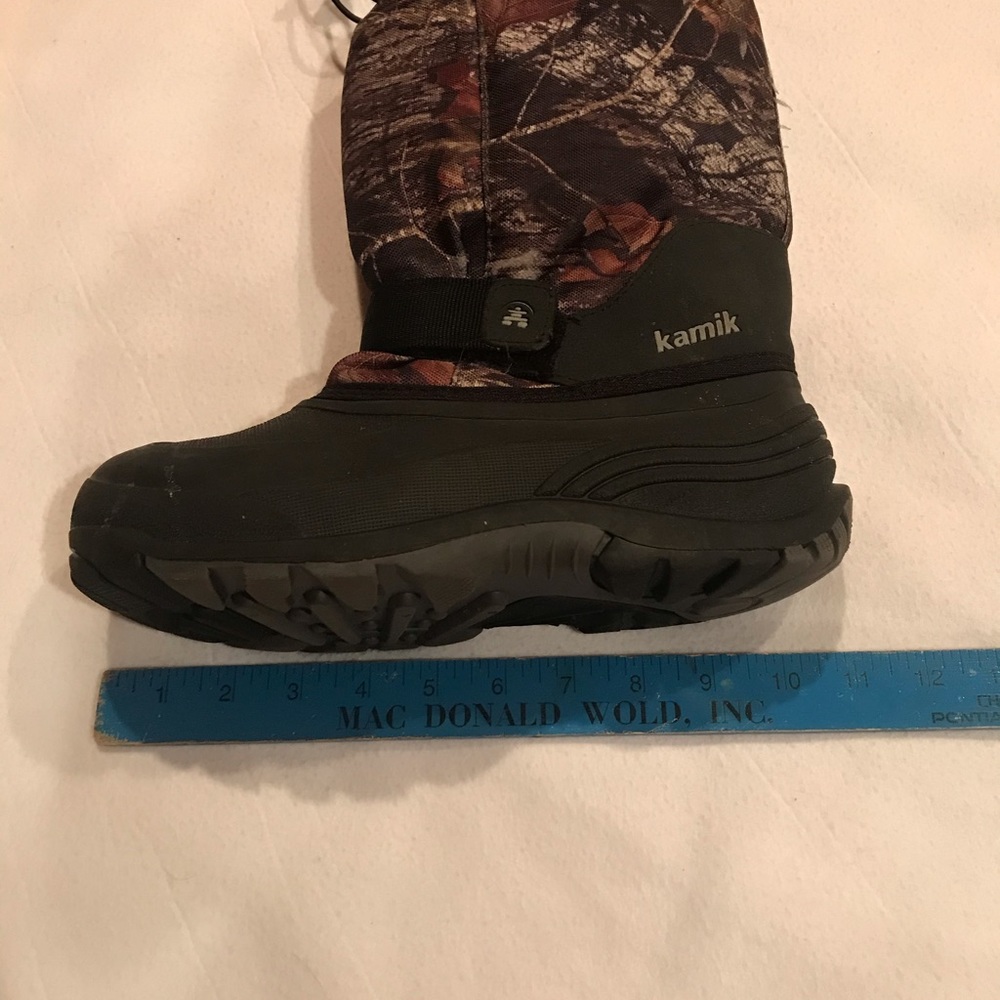 ❌SOLD❌ Big boys 7 Kamik winter boots camouflage - Picture 8 of 8